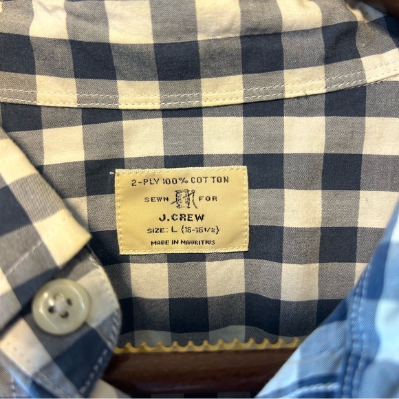 J. Crew Blue and white Plaided Button Down Shirt in Size L - Picture 2 of 3